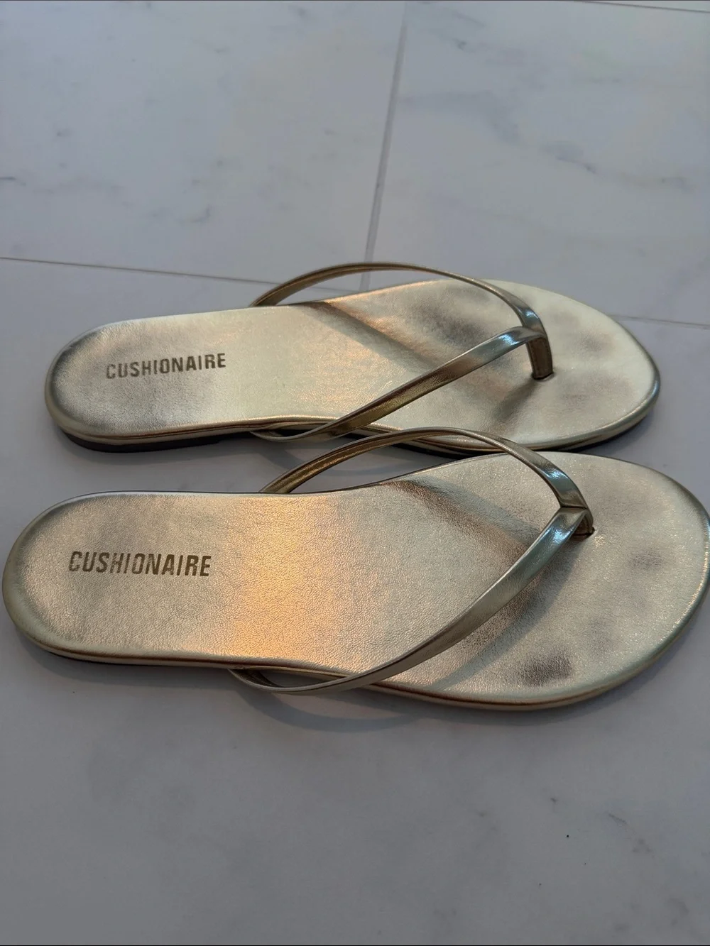 Cushionaire Metallic Gold Women's Flip Flops